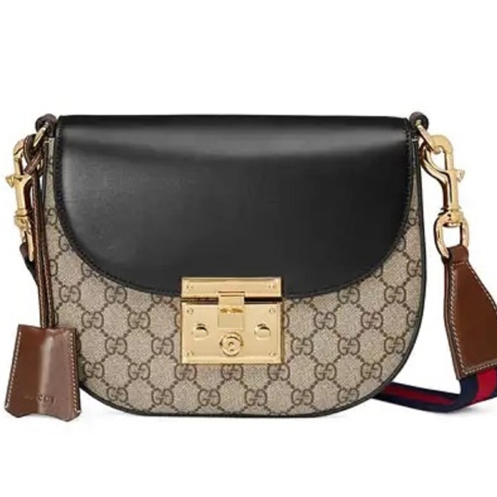 New Gucci Padlock Medium GG Supreme Saddle Bag